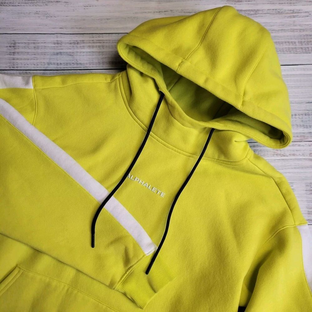 Alphalete Sweatshirt Mens Small Bright Yellow Long Sleeve Pullover Hoodie Fleece